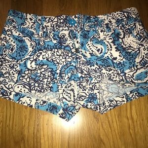 Lilly Pulitzer 4” Shorts Size 4